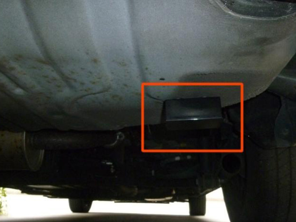 中站车辆GPS定位器检测与拆除